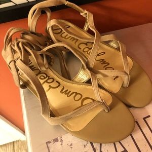 Sam Edelman Shoes - Sam Edelman size 8 sandals π§ββοΈ* Sam Edelman Shoes - Sam Edelman size 8 sandals π§ββοΈ*